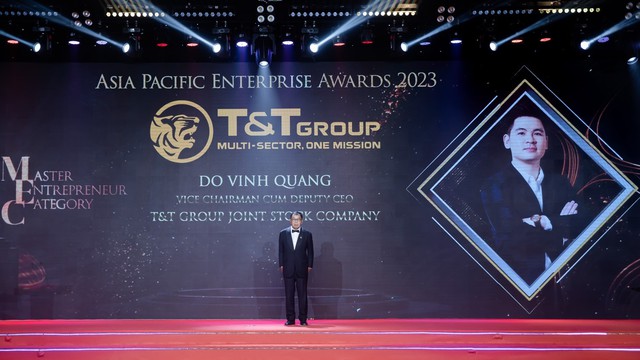 Phó Chủ tịch T&T Group Đỗ Vinh Quang nhận giải Doanh nhân xuất sắc Châu Á 2023 - Ảnh 1.