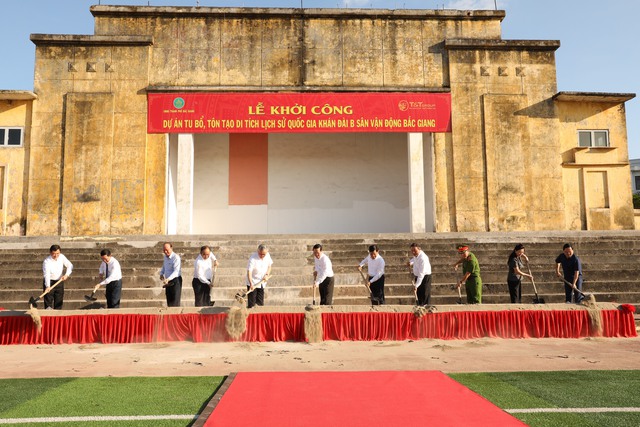 T&T Group tài trợ 15 tỷ đồng tu bổ, tôn tạo di tích cấp quốc gia Khán đài B sân vận động Bắc Giang - Ảnh 1.