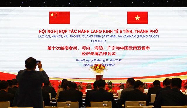 Hà Nội: Đang khai mạc Hội nghị hợp tác hành lang kinh tế Việt - Trung lần thứ X năm 2023 - Ảnh 2.