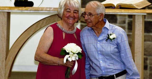Chàng 84 tuổi nàng 81 tuổi nên duyên vợ chồng, 'thắp' lại tình yêu nồng cháy - Ảnh 2.