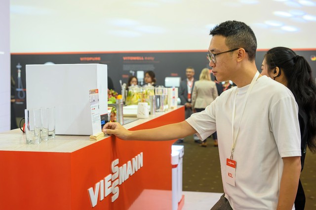 Thương hiệu Đức Viessmann giới thiệu sản phẩm máy nước nóng Vitowell và máy lọc nước Vitopure tại Việt Nam - Ảnh 3.