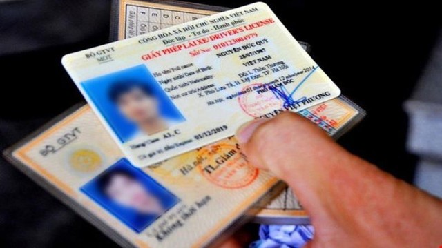 5 lưu ý quan trọng để đổi giấy phép lái xe online từ thẻ giấy sang thẻ nhựa, ai cũng phải biết - Ảnh 2.
