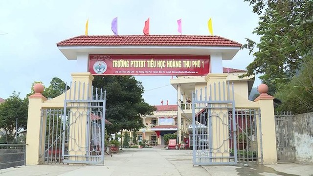 Vụ ‘11 học sinh ăn 2 gói mì tôm chan cơm' ở Lào Cai: Học sinh đã được ăn no và đầy đủ chế độ - Ảnh 3.