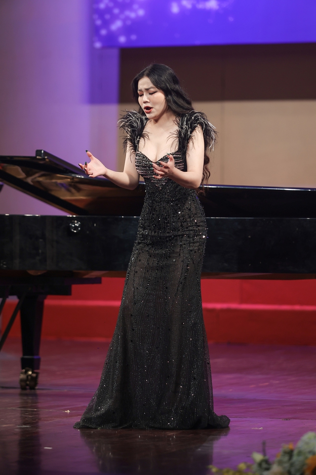 Giọng soprano Nguyễn Hà My: 'Ước mơ lớn nhất của tôi là một nghệ sĩ opera thực thụ' - Ảnh 2.