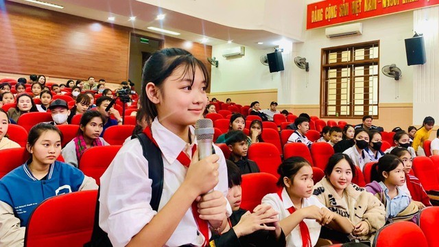 Học sinh đồng bào tại Quảng Bình 'nói không với tảo hôn và hôn nhân cận huyết thống' - Ảnh 3.