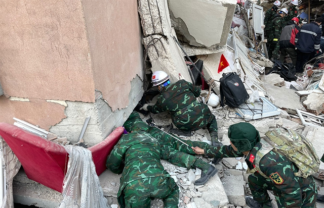 Đoàn Quân đội Việt Nam tìm thấy 3 vị trí nạn nhân động đất ở Thổ Nhĩ Kỳ - Ảnh 3.