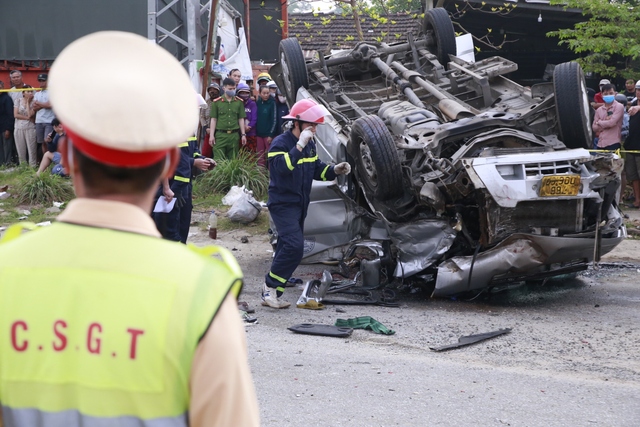 Vụ tai nạn thảm khốc ở Quảng Nam: Nạn nhân thứ 10 tử vong - Ảnh 2.