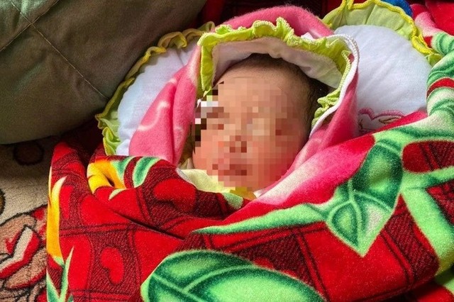 Tin sáng 20/2: Bất ngờ với nhân thân của bé gái bị bỏ rơi ở miệng cống; Hồ sơ người phụ nữ lăng mạ CSGT ở Thanh Hóa; Không khí lạnh tràn về - Ảnh 1.