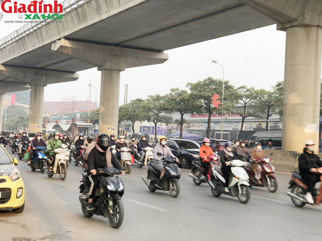 Dự báo thời tiết ngày mai (28/2): Bắc Bộ tiếp tục nắng hanh, Trung Bộ mưa rào  - Ảnh 2.