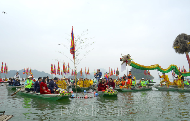 Hàng ngàn du khách, phật tử tham gia Hội Xuân Tam Chúc 2023 - Ảnh 9.