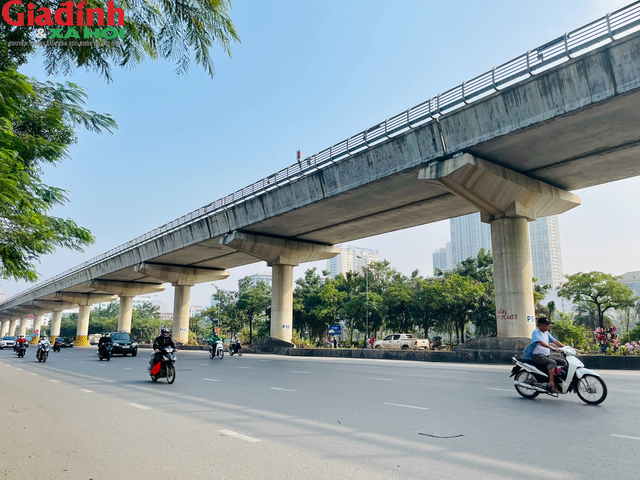 Dự báo thời tiết ngày mai (17/3): Nam Bộ đỉnh điểm nắng nóng, Bắc Bộ tiếp tục có mưa dông  - Ảnh 1.