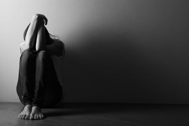 9 dấu hiệu để nhận biết phụ nữ bị trầm cảm sau sinh - Ảnh 1.
