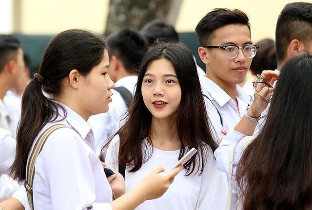 Tuyển sinh lớp 10 ở Hà Nội: Nhiều trường chuyên 'chốt' lịch thi và chỉ tiêu tuyển sinh - Ảnh 2.