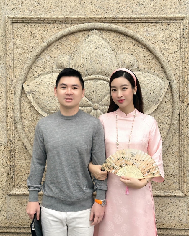 Chồng doanh nhân Đỗ Mỹ Linh được vợ 'luyện' chụp ảnh: Chính chủ tung khoảnh khắc đẹp ngầm khẳng định mang bầu - Ảnh 9.