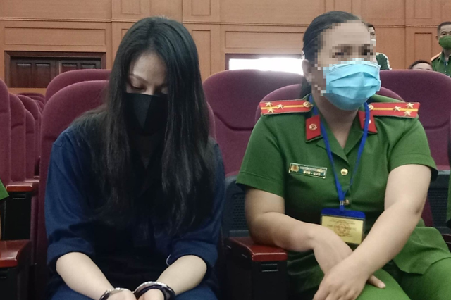 Bị cáo Nguyễn Võ Quỳnh Trang tại phiên phúc thẩm. Ảnh: Vietnamnet