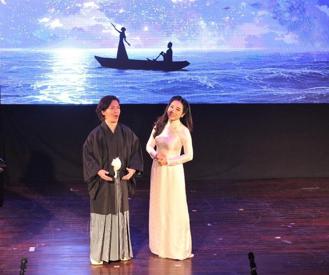 Vở Opera Công nữ Anio: Nghệ sĩ Nhật than khó khi hát tiếng Việt - Ảnh 5.