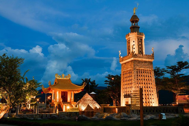 Những địa điểm check in ở Đà Nẵng bạn nhất định nên ghé thăm (P1) - Ảnh 10.