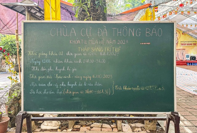 Mời tham gia khóa tu chùa Cự Đà ở... resort, trưởng ban tổ chức nói gì? - Ảnh 1.