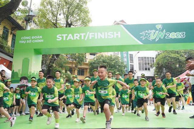 Giải chạy Vietcombank Let’s Run 2023 hưởng ứng tháng hành động vì trẻ em  - Ảnh 3.