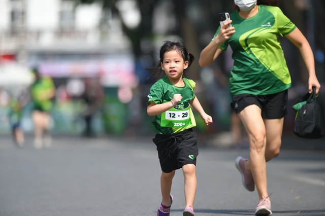 Giải chạy Vietcombank Let’s Run 2023 hưởng ứng tháng hành động vì trẻ em  - Ảnh 5.