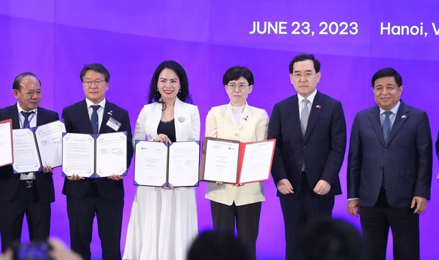 T&T Group “bắt tay” với các đối tác hàng đầu Hàn Quốc 
phát triển dự án LNG và hydrogen tại Việt Nam - Ảnh 1.