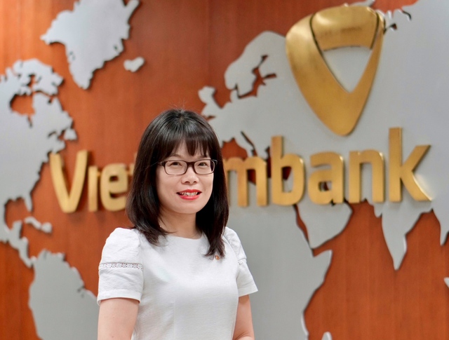 Câu hỏi phỏng vấn bà Đoàn Hồng Nhung – Phó Giám đốc Khối bán lẻ Vietcombank - Ảnh 1.