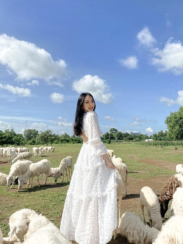 Chân dung nữ sinh ngành Dược, mê bóng rổ lọt Top 59 Miss World Vietnam 2023 - Ảnh 8.