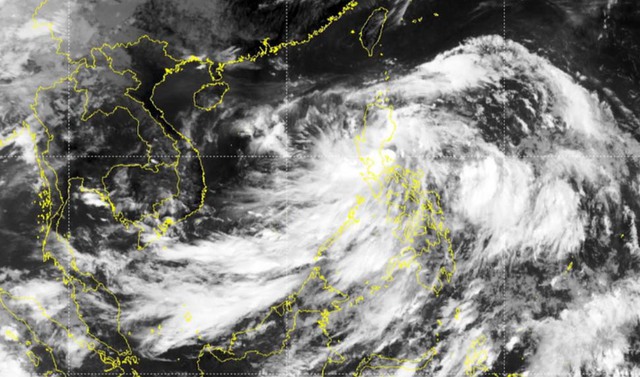 Biển Đông chuẩn bị đón áp thấp nhiệt đới, gió giật cấp 8 và có khả năng mạnh thêm - Ảnh 2.