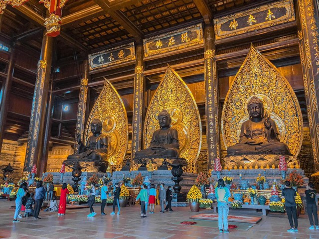 Ghé thăm vẻ đẹp cổ kính tại ngôi chùa lớn nhất thế giới ở Việt Nam - Ảnh 5.