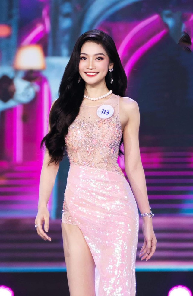 Em gái của 'bản sao Hà Tăng' cạnh tranh Người đẹp biển tại Miss World Vietnam 2023 - Ảnh 10.