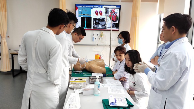 Vinuni - đại học thứ 2 Đông Nam Á đạt kiểm định chất lượng quốc tế ACGME - I - Ảnh 2.
