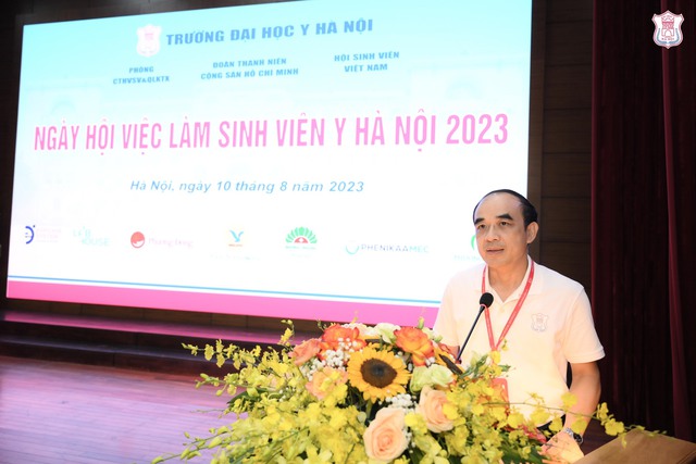 Ngày hội việc làm sinh viên Y Hà Nội 2023 - Ảnh 1.