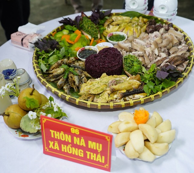Những mâm cỗ với nhiều món ăn đặc sản Na Hang mang đậm nét ẩm thực vùng cao - Ảnh 12.