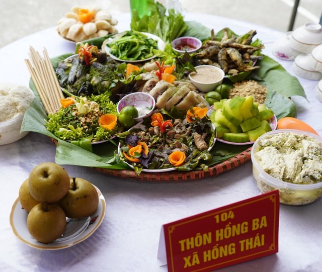 Những mâm cỗ với nhiều món ăn đặc sản Na Hang mang đậm nét ẩm thực vùng cao - Ảnh 3.