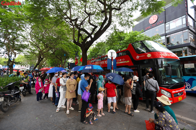 Hà Nội: Miễn phí vé tham quan bằng xe buýt hai tầng dịp nghỉ lễ 2/9 - Ảnh 1.