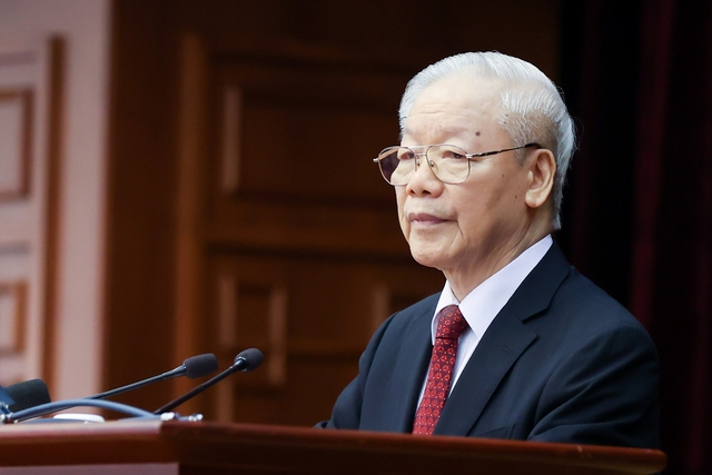 Tổng Bí thư Nguyễn Phú Trọng gửi thư thăm hỏi Đảng bộ, chính quyền và nhân dân Hà Nội chia sẻ những đau thương, mất mát trong vụ cháy chung cư mini - Ảnh 1.