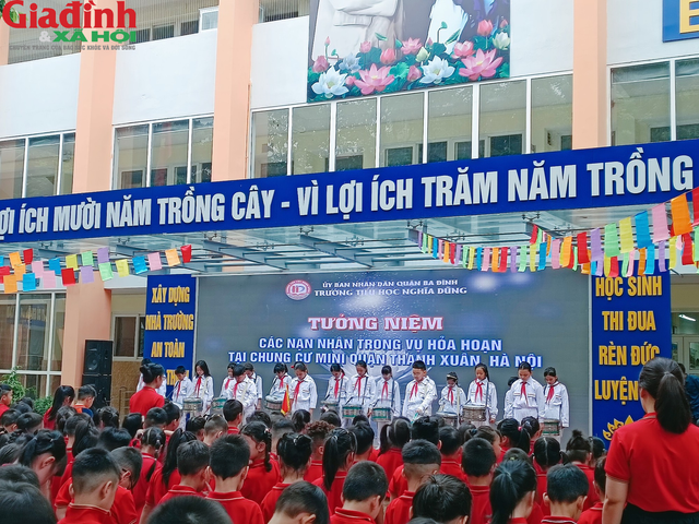 Hàng vạn học sinh, giáo viên quận Ba Đình quên góp ủng hộ các gia đình nạn nhân trong vụ cháy - Ảnh 5.