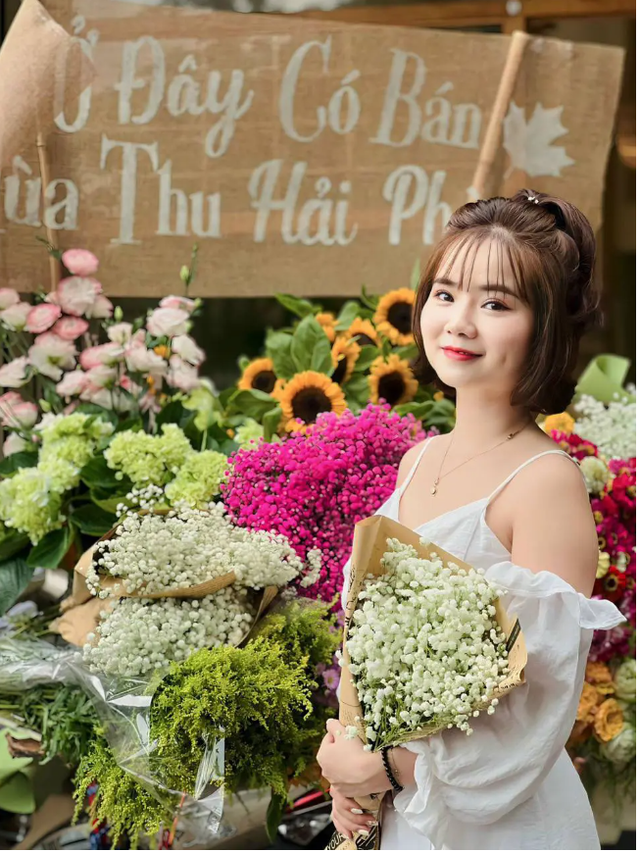 Bắt trend xe hoa mùa thu Hà Nội, giới trẻ đua nhau kinh doanh dịch vụ check in và thu nhập tiền triệu mỗi ngày - Ảnh 4.