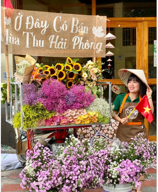 Bắt trend xe hoa mùa thu Hà Nội, giới trẻ đua nhau kinh doanh dịch vụ check in và thu nhập tiền triệu mỗi ngày - Ảnh 5.