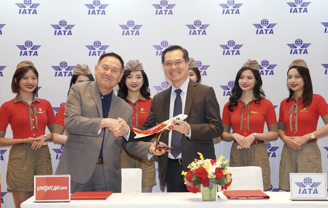 Học viện Hàng không Vietjet tham gia mạng lưới đào tạo quốc tế của IATA - Ảnh 1.
