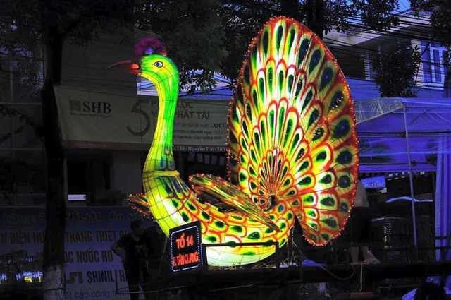 Tuyên Quang: 64 mô hình đèn Trung thu khổng lồ đã sẵn sàng cho Lễ hội Thành Tuyên hướng tới Festival Quốc tế - Ảnh 3.