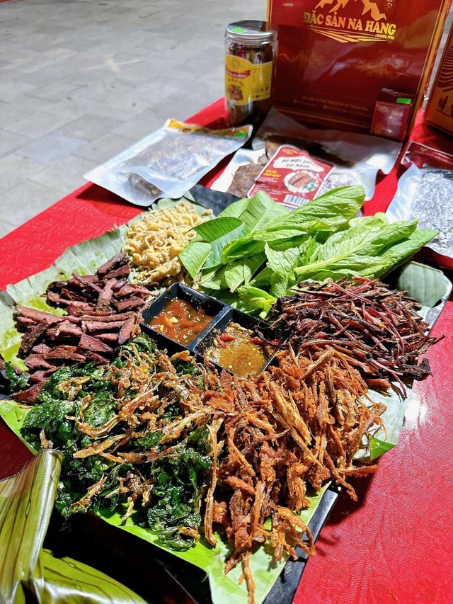 Tưng bừng khai hội Ẩm thực Tuyên Quang với 100 gian hàng hội tụ tinh hoa ẩm thực tứ xứ  - Ảnh 4.