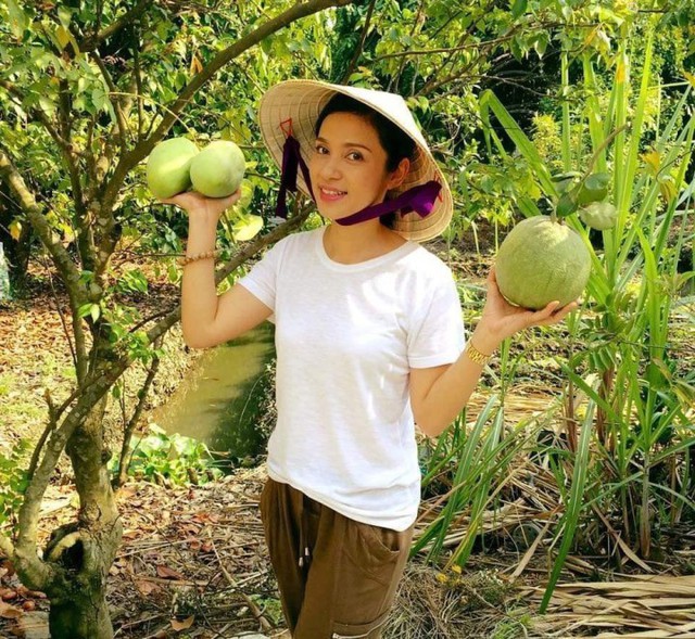 Việt Trinh &quot;Người đẹp Tây Đô&quot; nhiều năm rời xa showbiz chọn ăn chay trường để tìm sự bình yên trong tâm hồn, không níu kéo những hào quang trong quá khứ. - Ảnh 9.