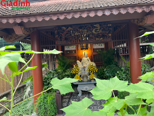 Hé lộ ngôi chùa cách Hà Nội 60km trong bộ ảnh cưới của Quang Hải và Chu Thanh Huyền - Ảnh 10.