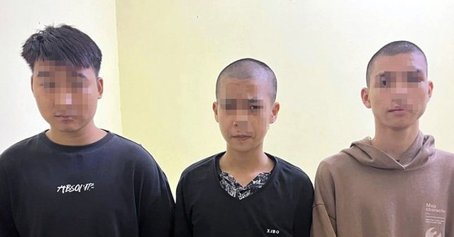 Lưu hành 15 tờ tiền giả, 3 thanh niên ở Hà Nội bị khởi tố - Ảnh 1.