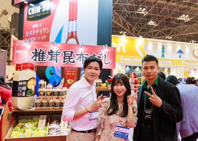 CHIN-SU trở thành thương hiệu được giới trẻ yêu thích tại Thương hiệu Vàng HCM - Ảnh 5.