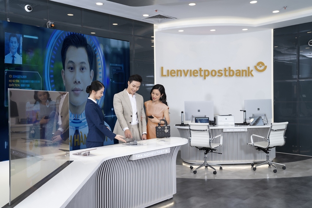 Lienvietpostbank và Vietnam Post phủ nhận tin đồn sai sự thật về PGD Bưu điện Tuyên Hóa, Quảng Bình - Ảnh 1.