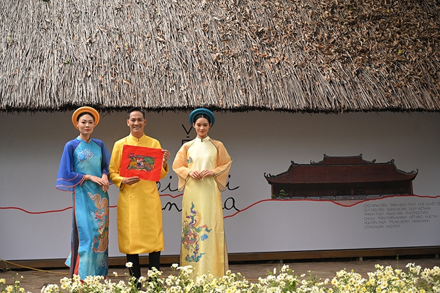 Hoa hậu Ngọc Hân cùng 17 nhà thiết kế nổi tiếng sẽ trình diễn áo dài tại Văn miếu - Quốc Tử Giám - Ảnh 9.