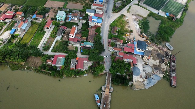 Sau sự cố bị đứt, cầu phao Ninh Cường ở Nam Định đã được nối và chờ ngày thông xe- Ảnh 8.