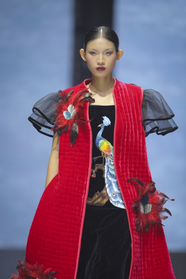 duc-hung-fashion-week-9-17315556625991992474708.jpg